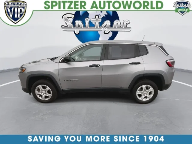 Used 2022 Silver Jeep Sport image 6