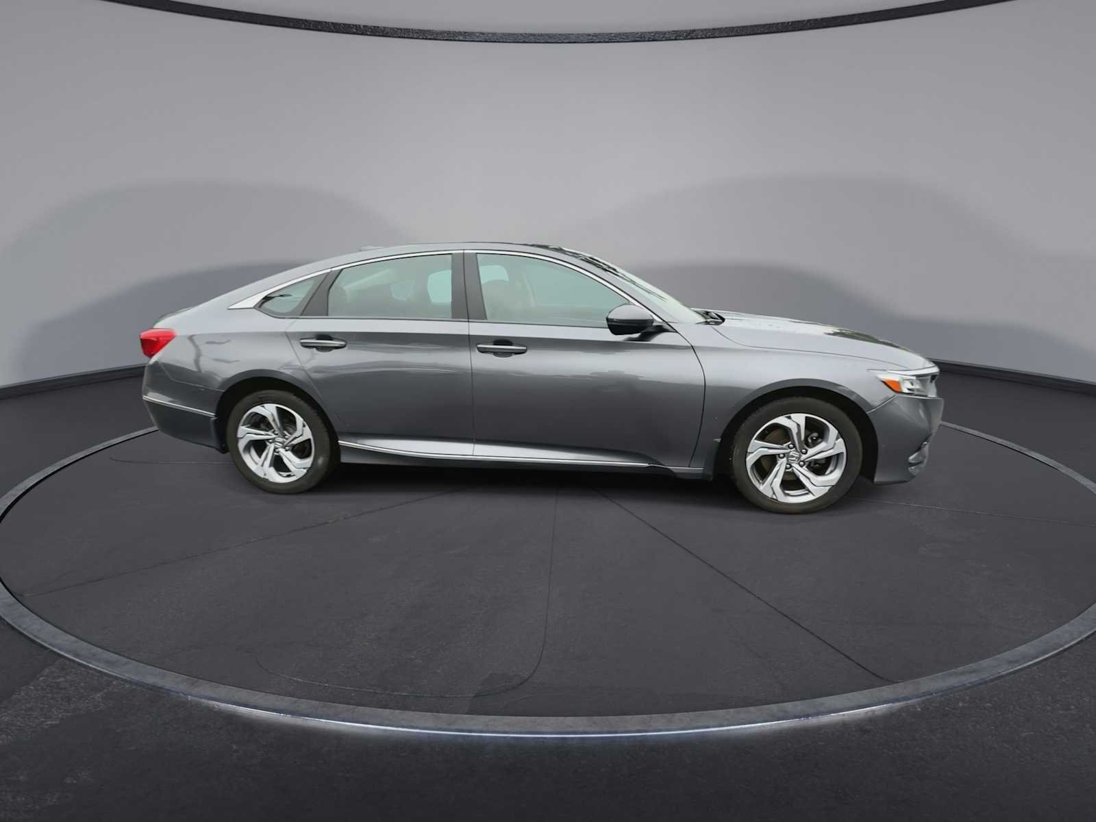 2019 Honda Accord EX-L - Photo 9