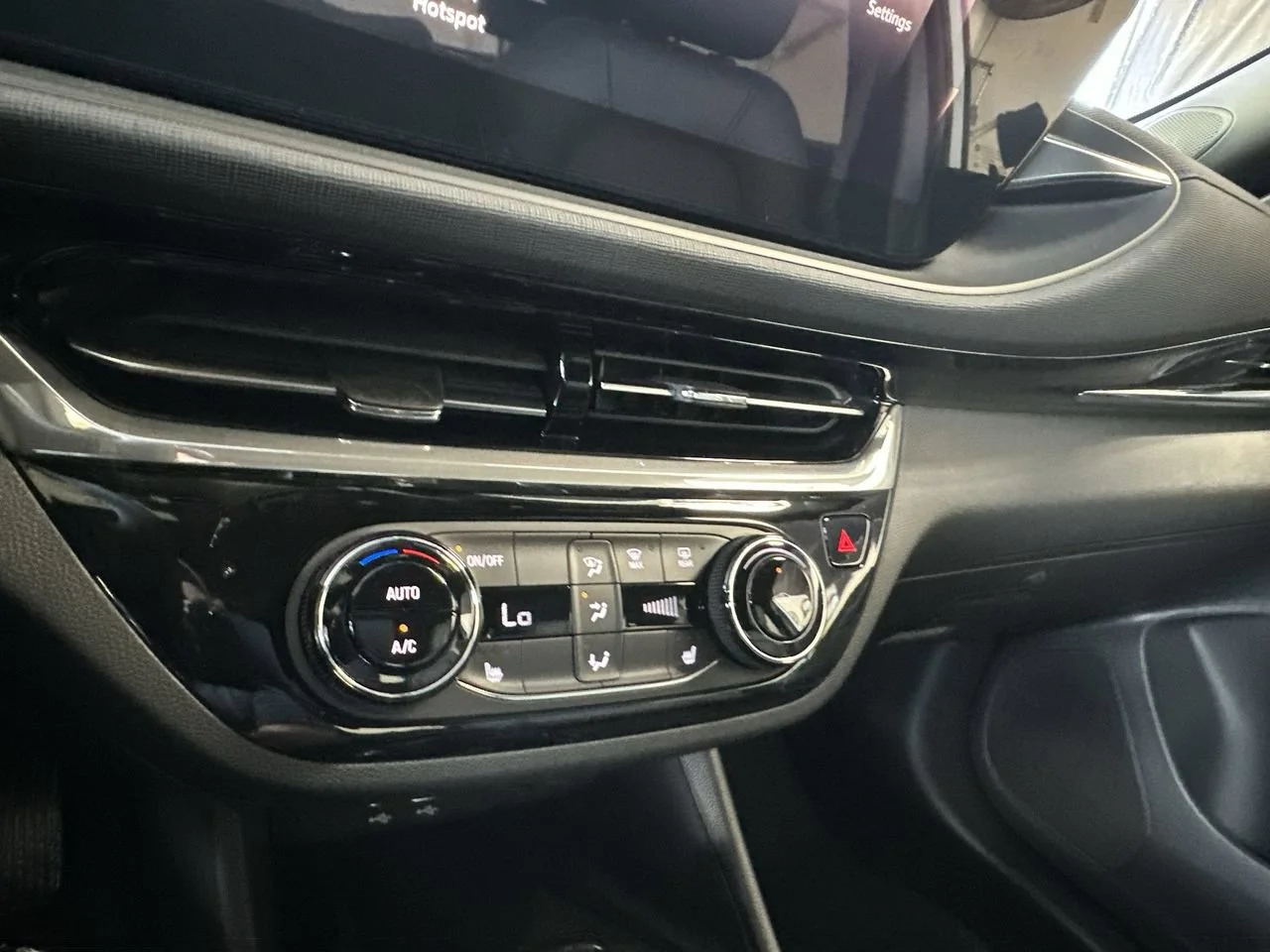 2026 Buick Envista Sport Touring - Photo 20