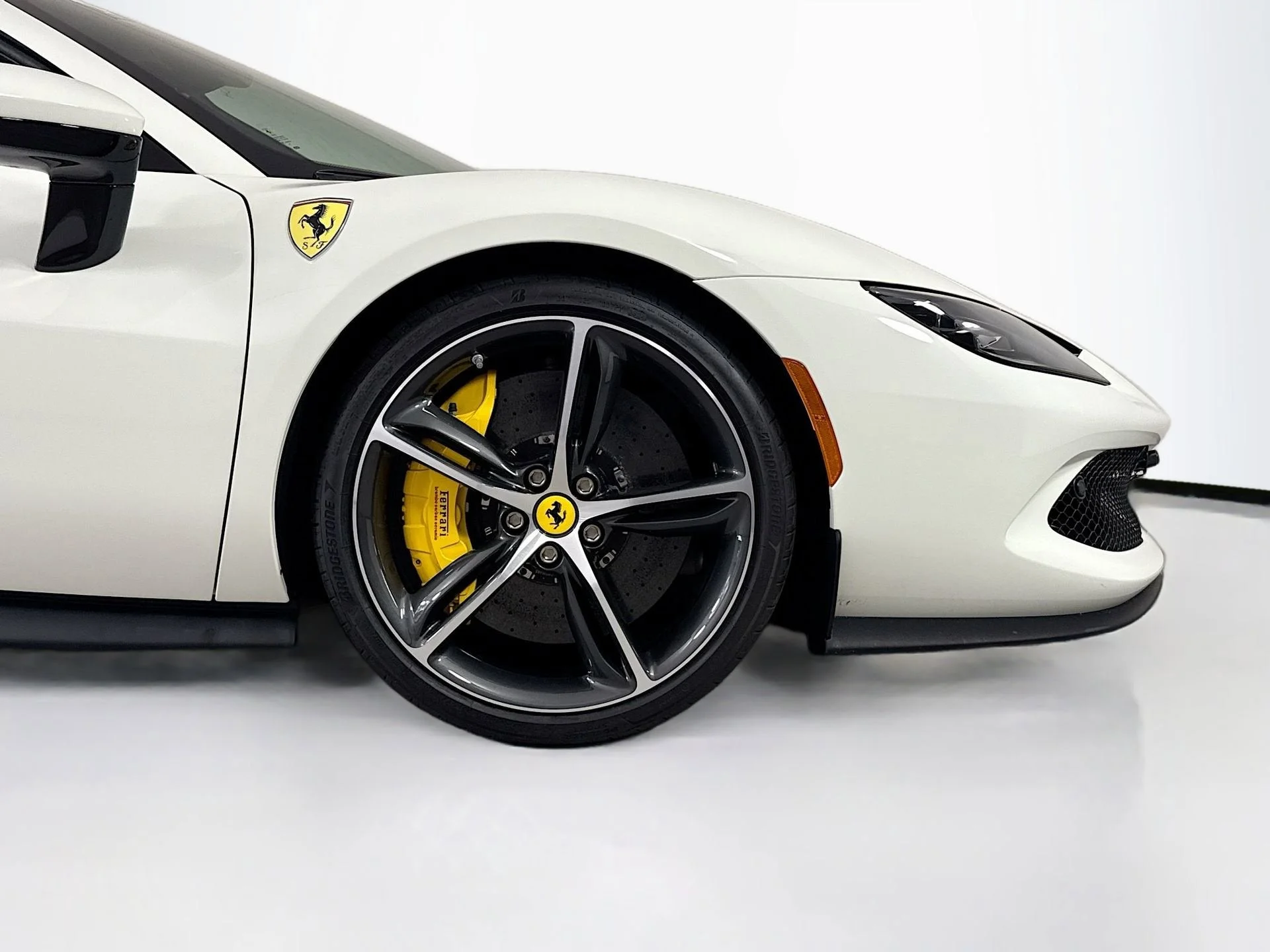 Certified Used 2025 Bianco Avus Ferrari  image 26
