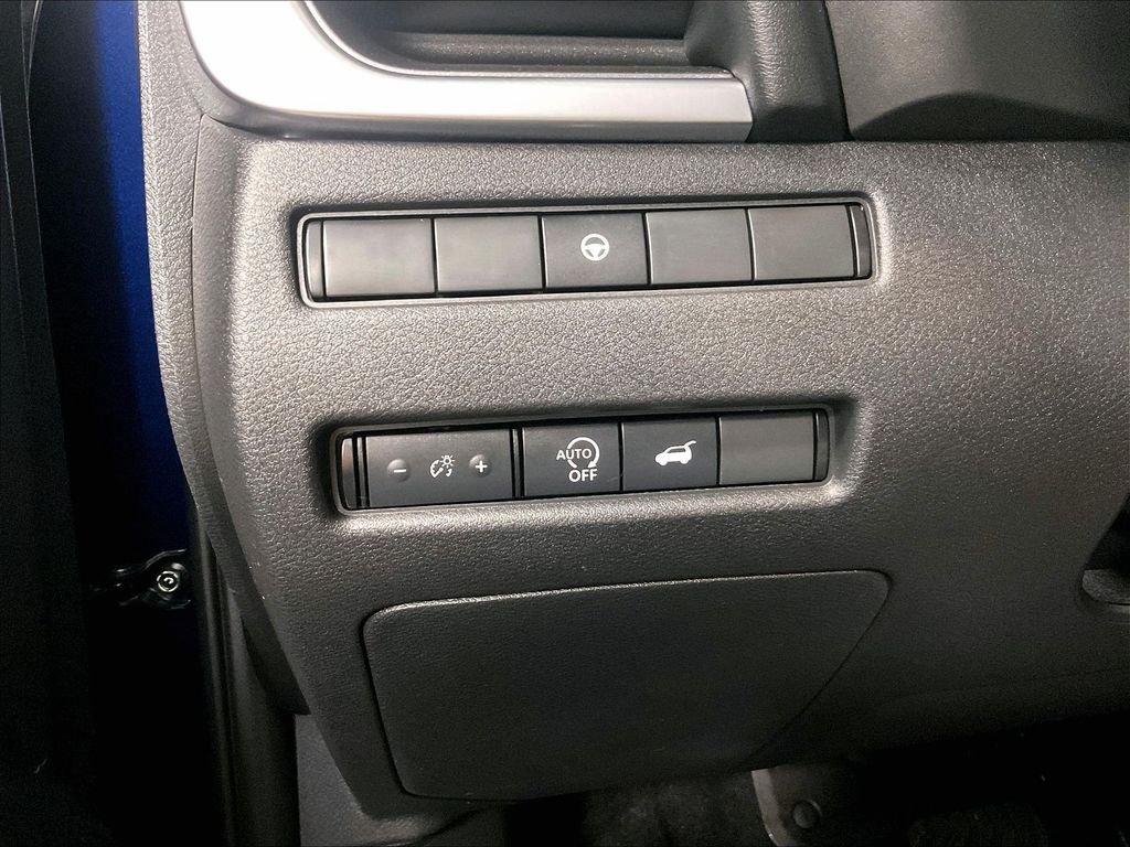 Used 2025 Blue Nissan SV image 26