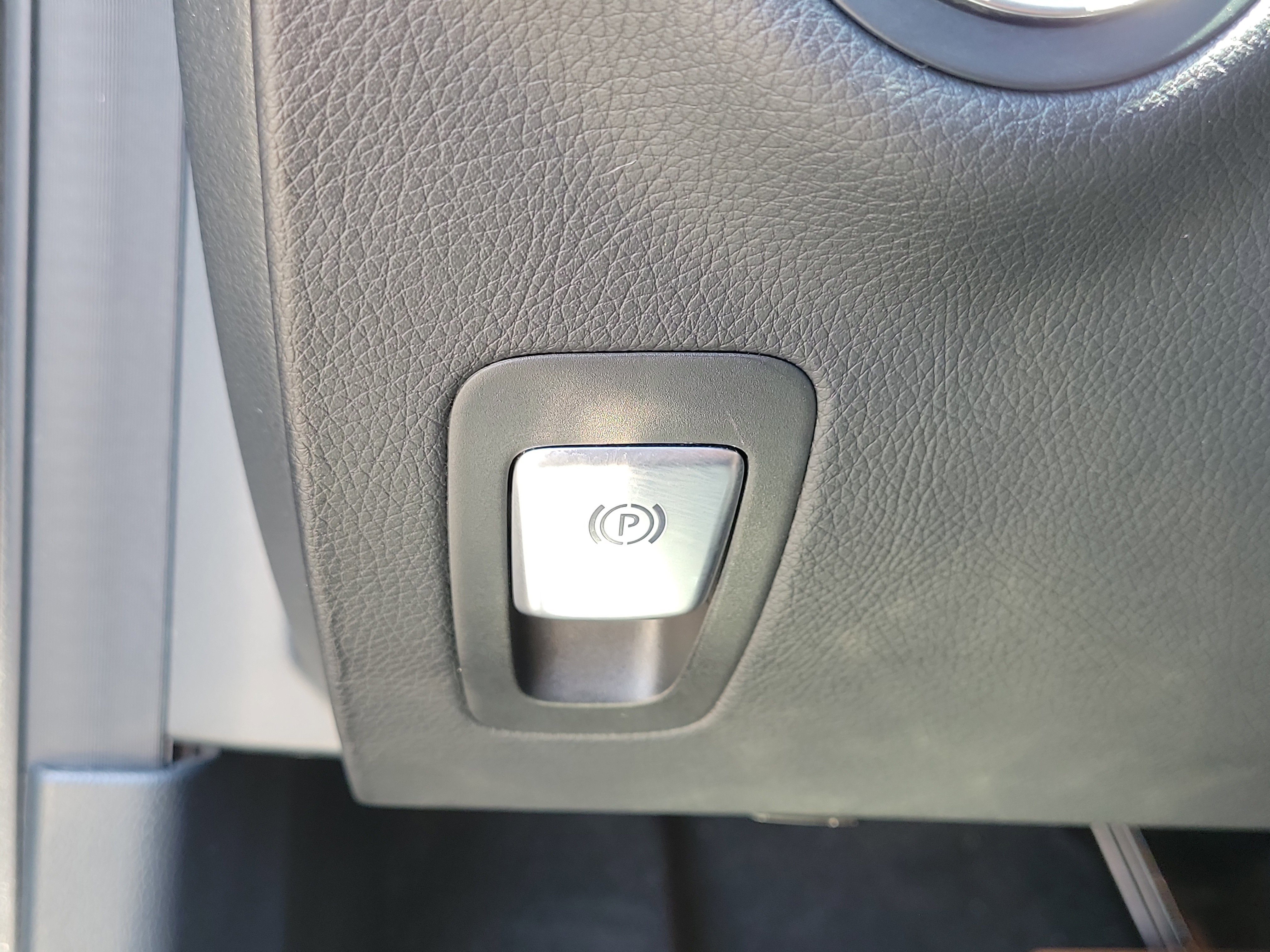 Used 2021 -Select- Mercedes-Benz C 300 image 23