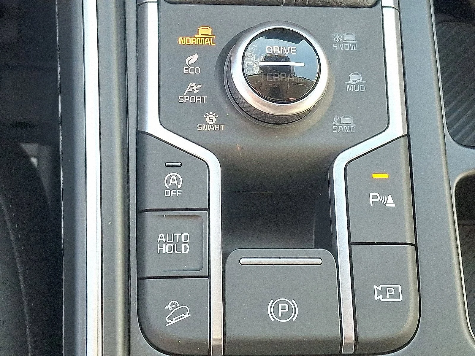 New 2026 Wolf Gray Kia S image 21
