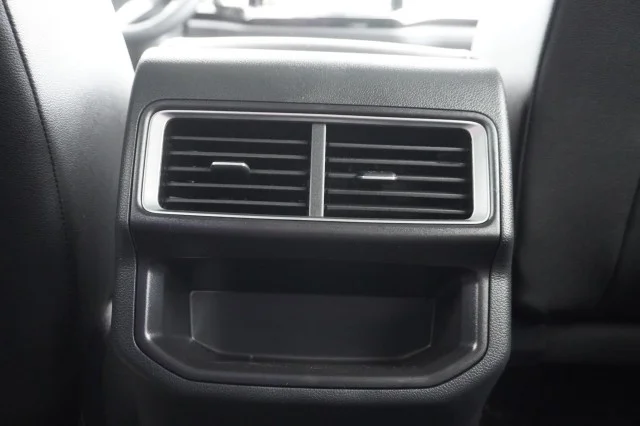 New 2026 Deep Black Pearl Volkswagen 2.0T SE W/TECHNOLOGY image 23