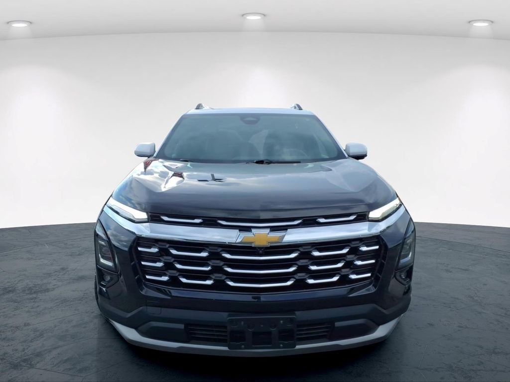 Used 2025 Black Chevrolet LT image 4