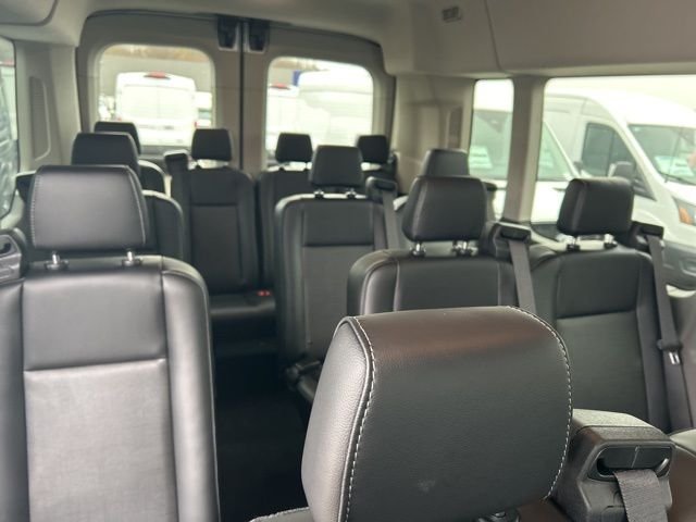 New 2026 Oxford White Ford Passenger Van XL image 14