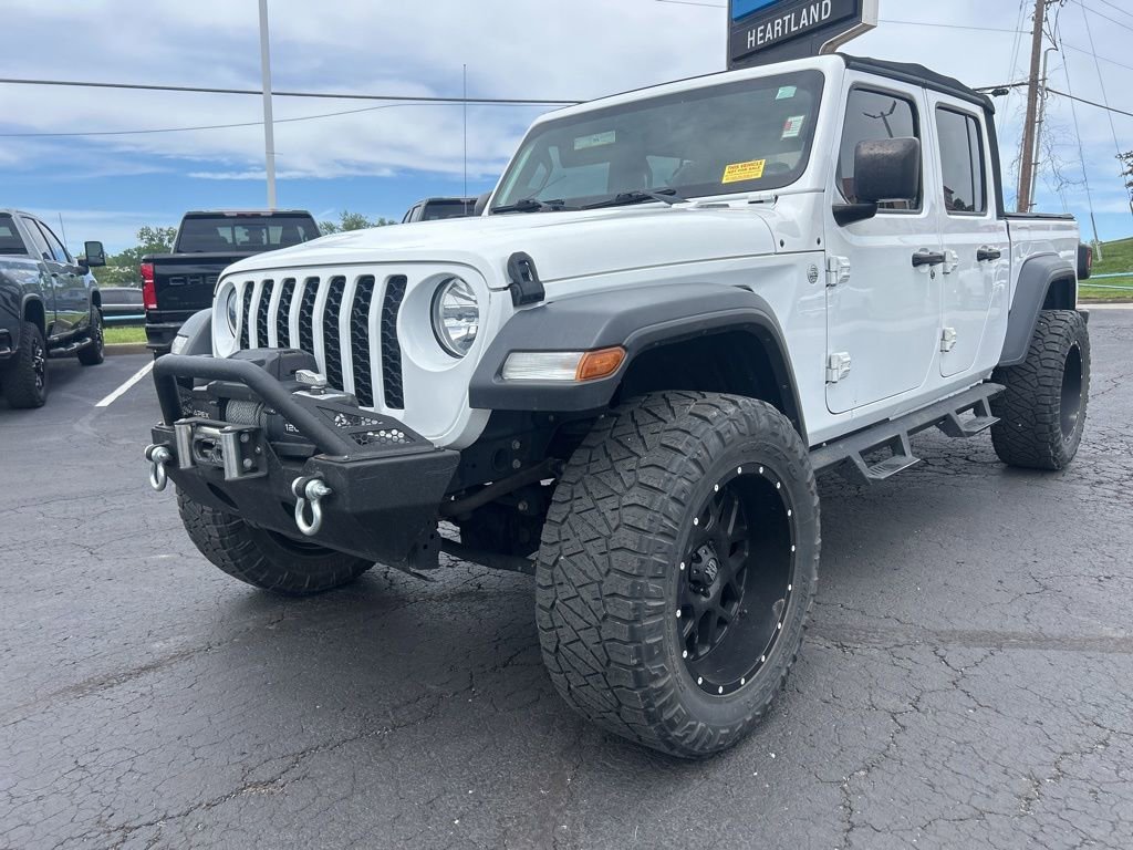 2020 Jeep Gladiator Sport S's photo