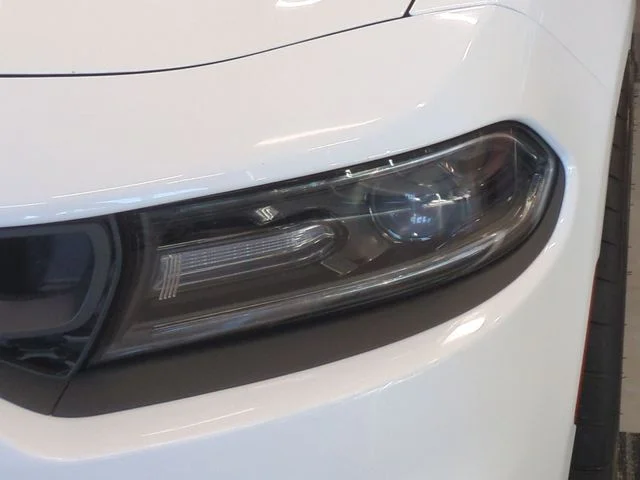 Used 2019 White Dodge SRT Hellcat image 9
