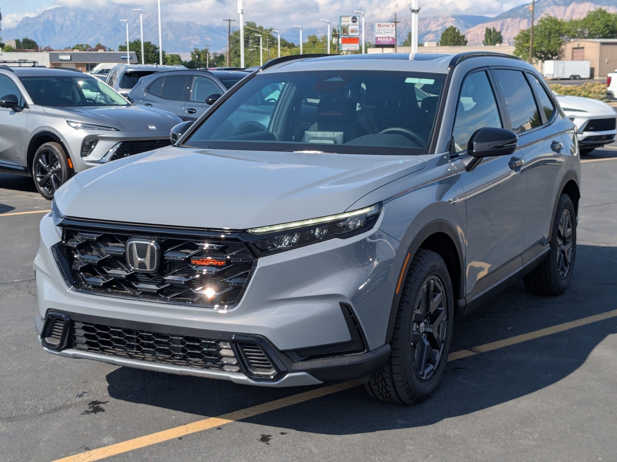 New 2026 Urban Gray Pearl Honda TrailSport image 8