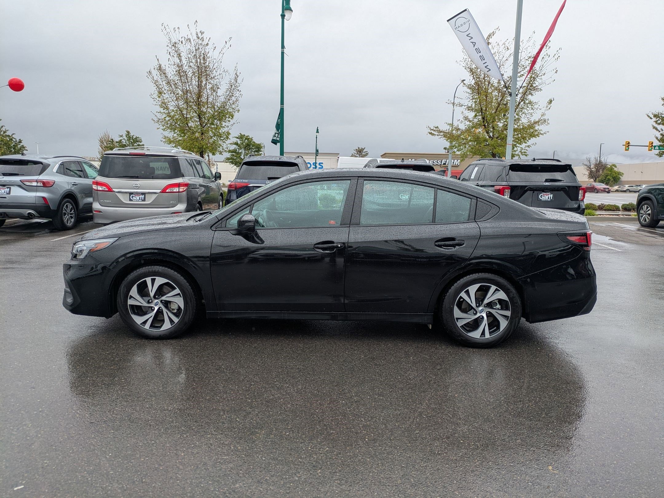 Used 2025 Crystal Black Silica Subaru Premium image 7