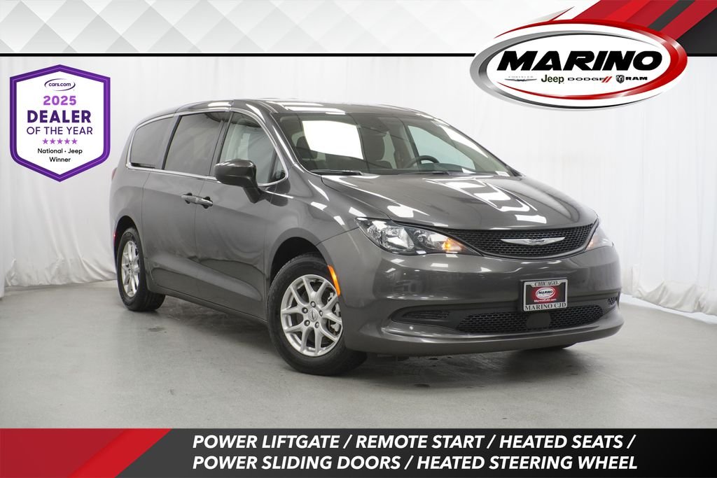 2023 Chrysler Voyager LX