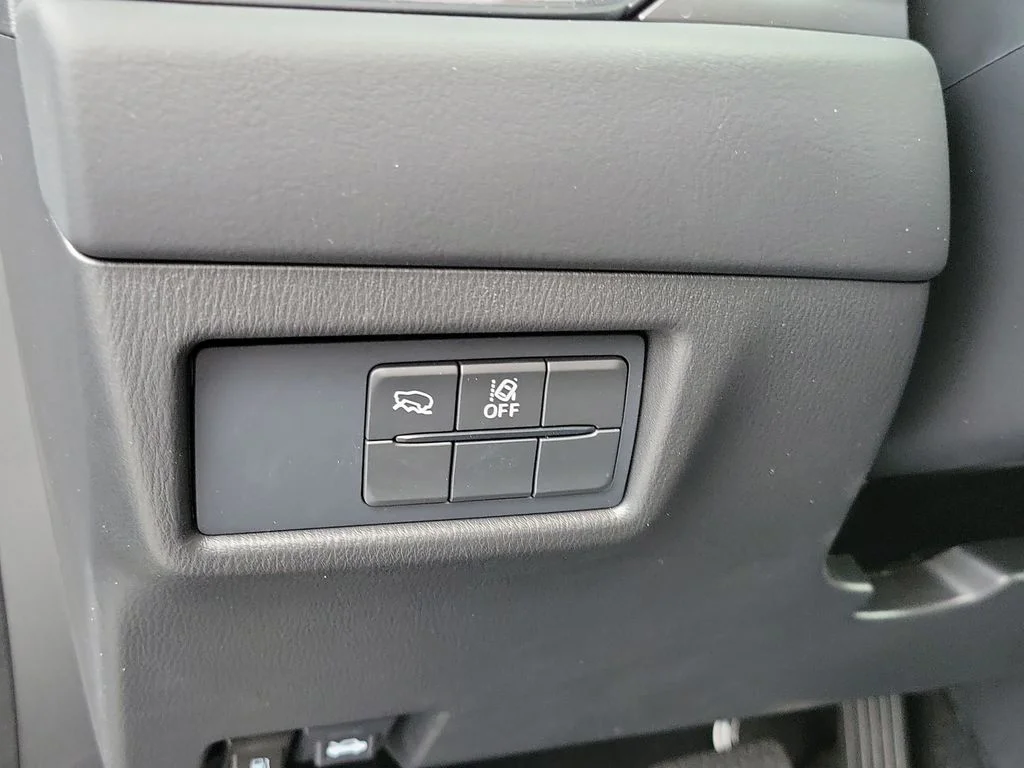 Used 2025 Gray Mazda 2.5 S Select Package image 17