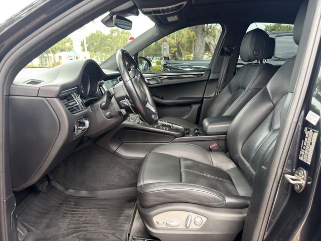 Used 2019 Gray Porsche Base image 10
