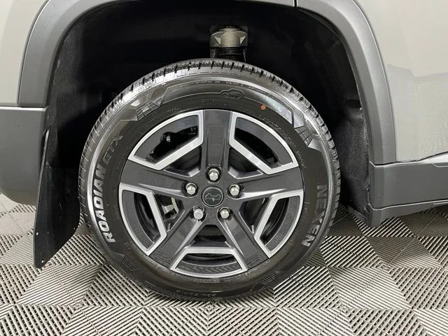 Used 2026 Gray Jeep Laredo image 10