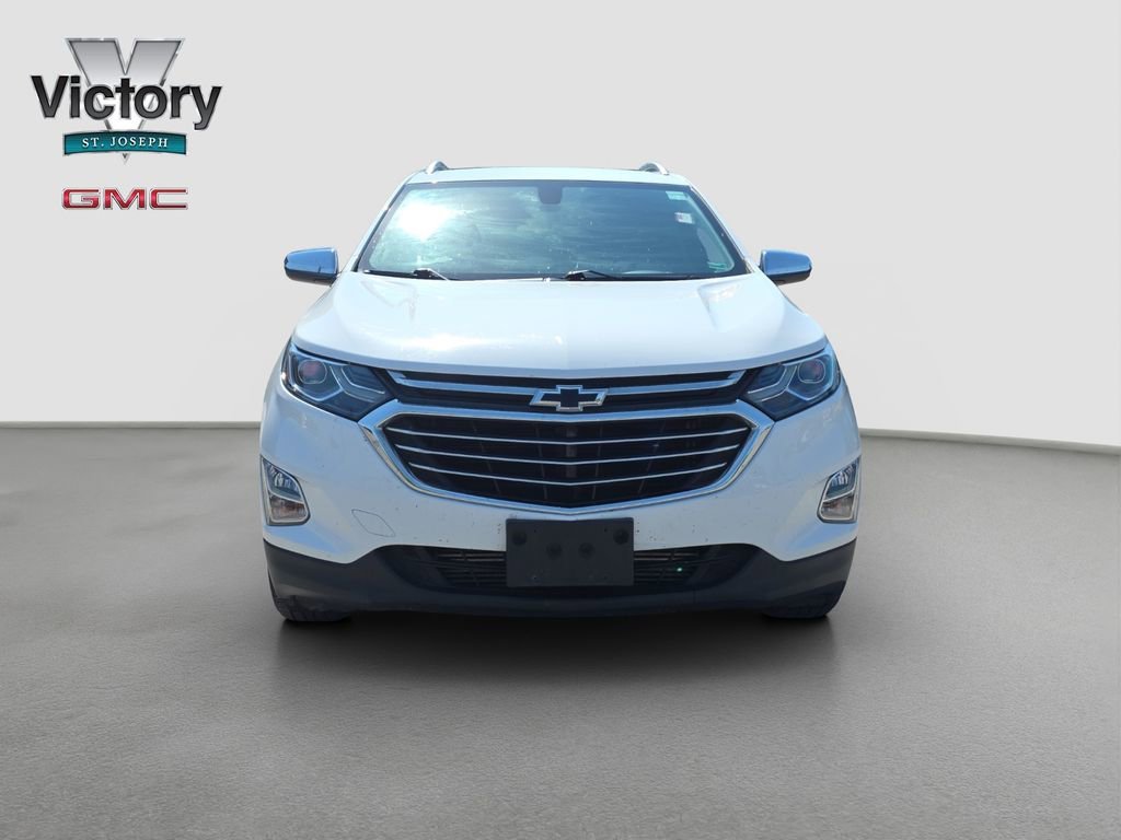 Used 2018 Chevrolet Equinox Premier with VIN 2GNAXNEX7J6159892 for sale in Saint Joseph, MO