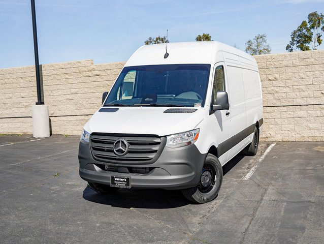 2026 Mercedes-Benz Sprinter Cargo Van 2500 High Roof I4 Diesel 170 RWD