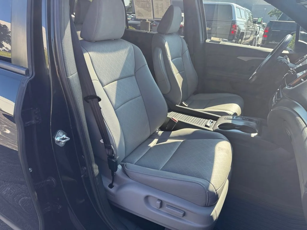 2020 Honda Passport EX-L - Photo 18