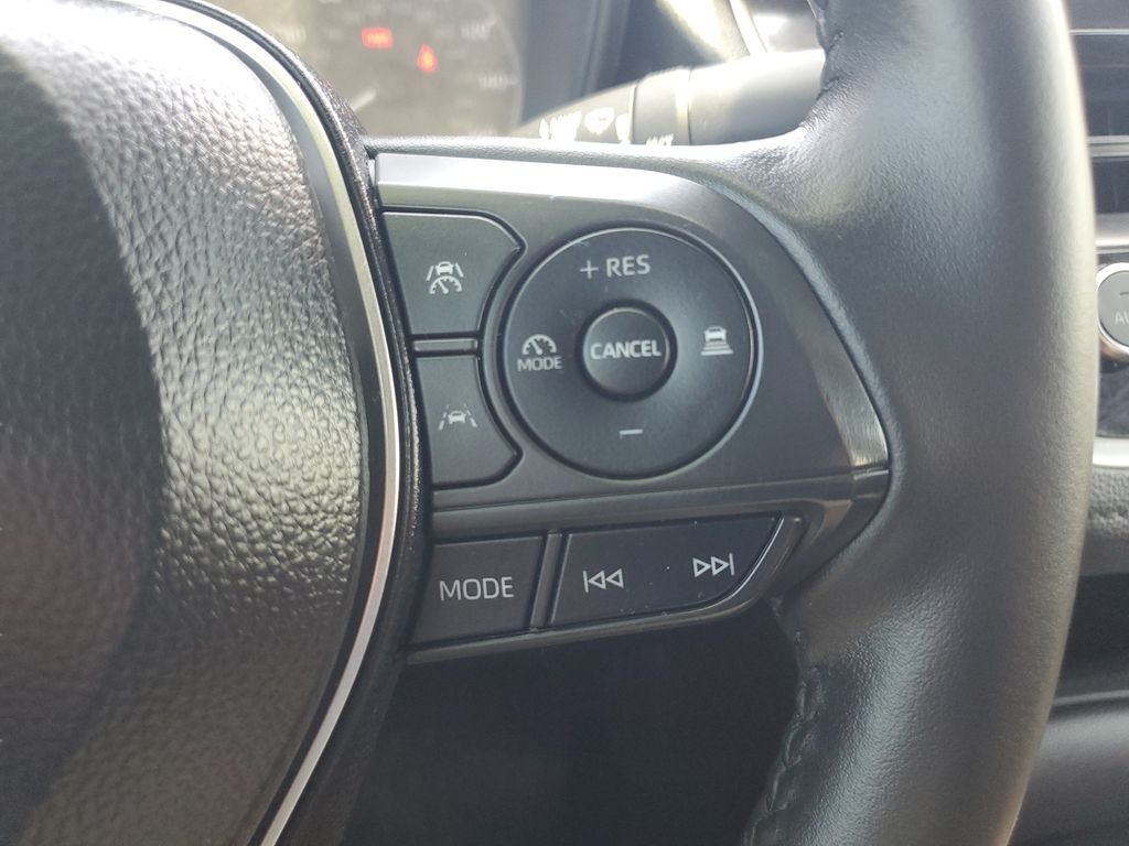 2025 Toyota Corolla SE - Photo 20