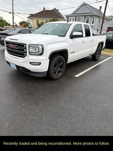Used 2017 White GMC Base image 2