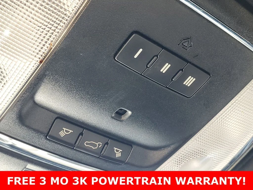 Used 2019 Gray Jeep Laredo image 26