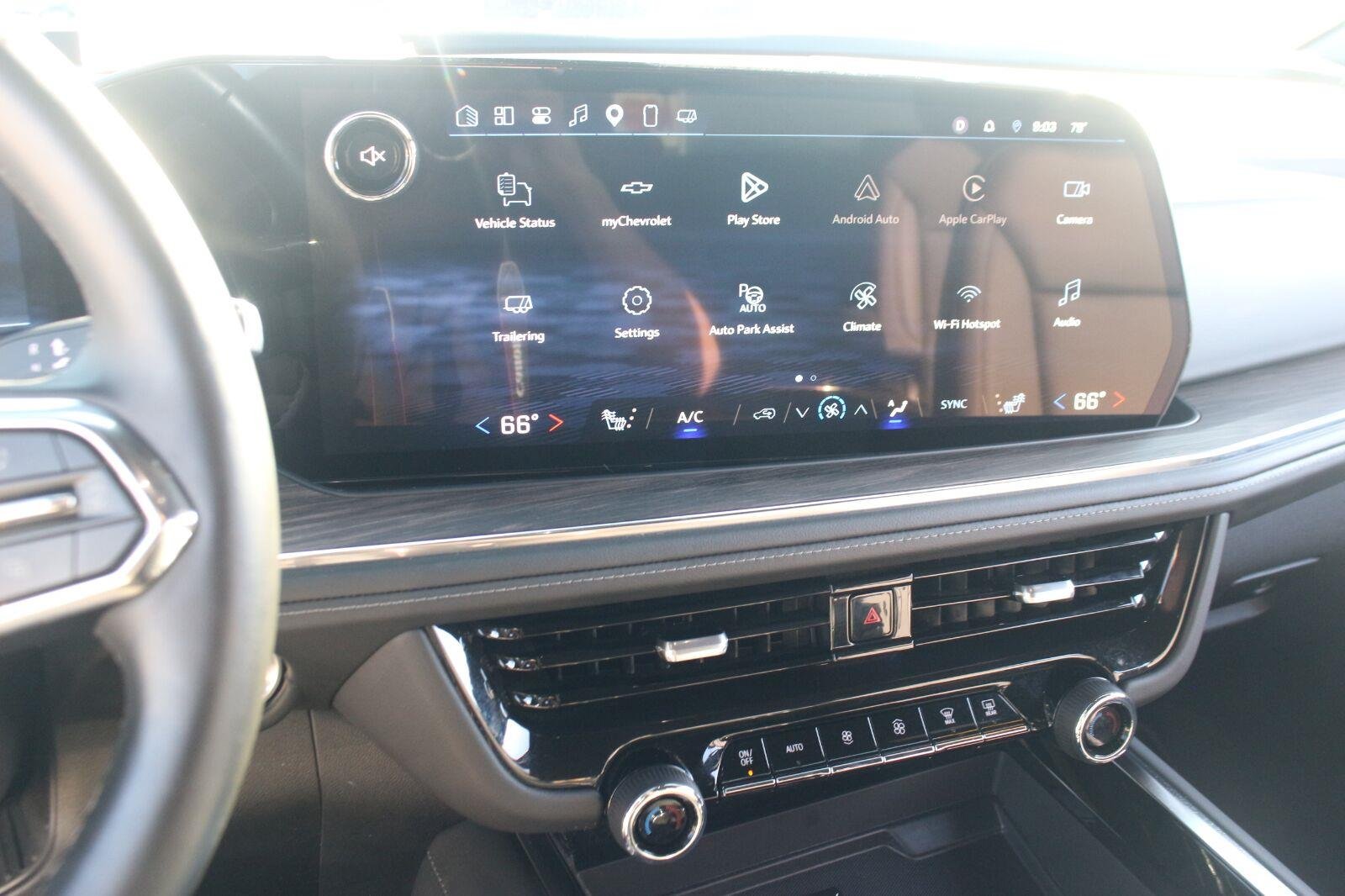Used 2025 Black Chevrolet LT image 23