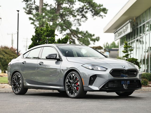 2026 BMW 2 Series M235i xDrive