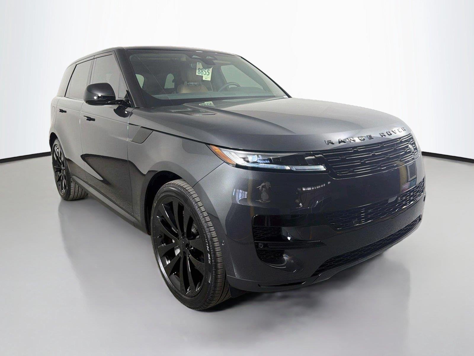 New 2026 Carpathian Grey Land Rover SE image 3