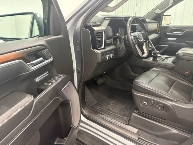 Used 2025 Silver GMC Denali image 13
