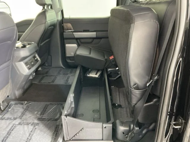 2025 Ford F-350 Super Duty Lariat - Photo 32