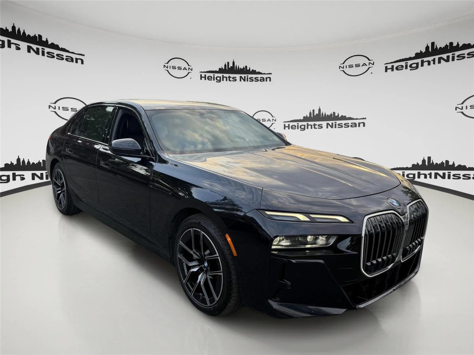 Used 2025 BK BMW 740i xDrive image 7