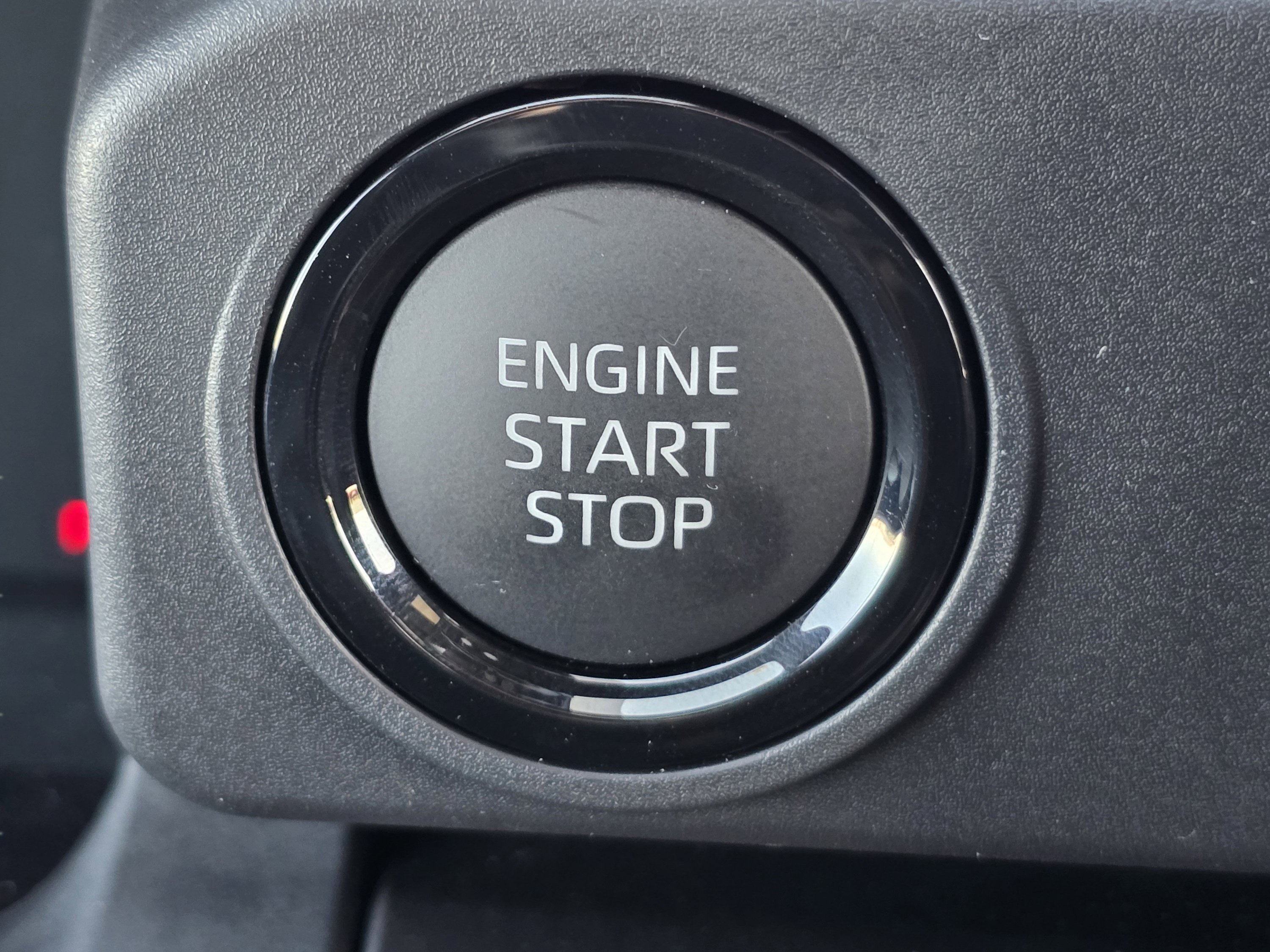2026 Toyota Tacoma SR5 - Photo 9
