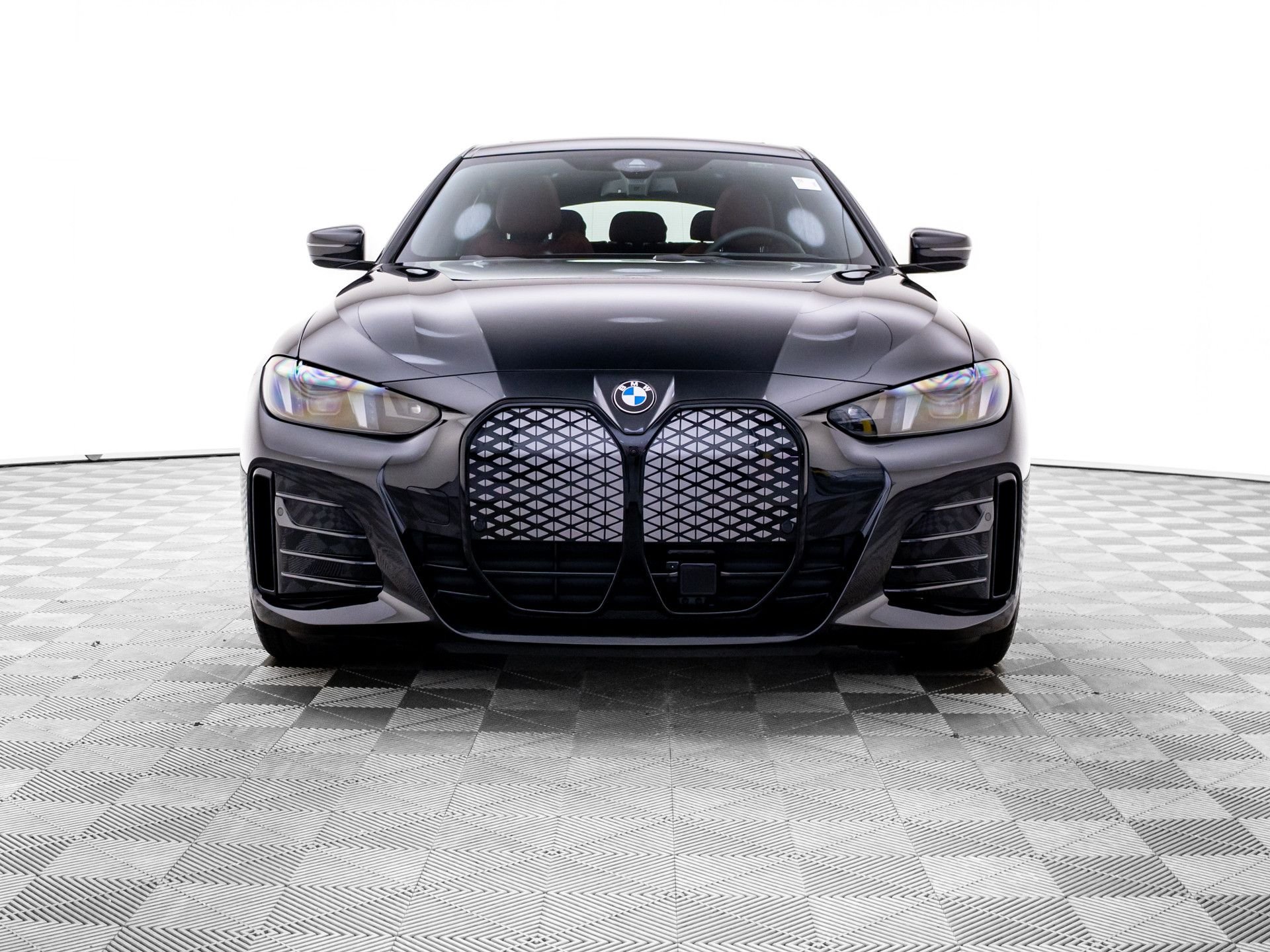 New 2026 Black Sapphire Metallic BMW xDrive40 image 10