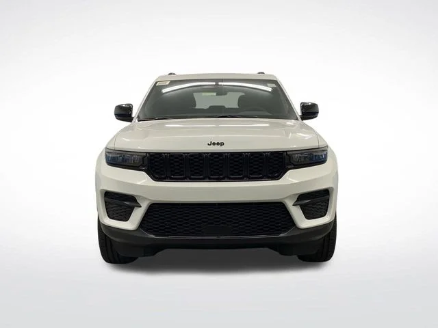 New 2025 Bright White Clear-Coat Exterior Paint Jeep Altitude X image 11