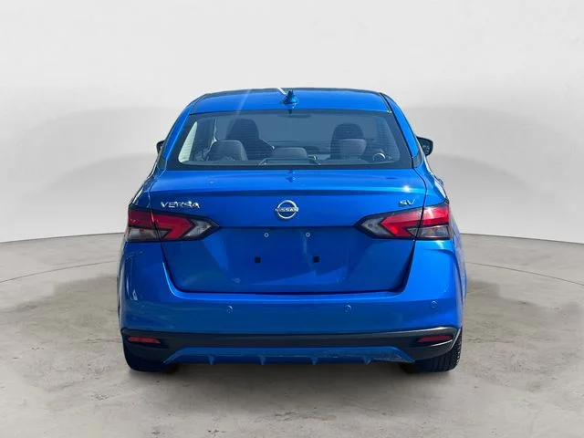 Used 2024 Blue Nissan 1.6 SV image 4