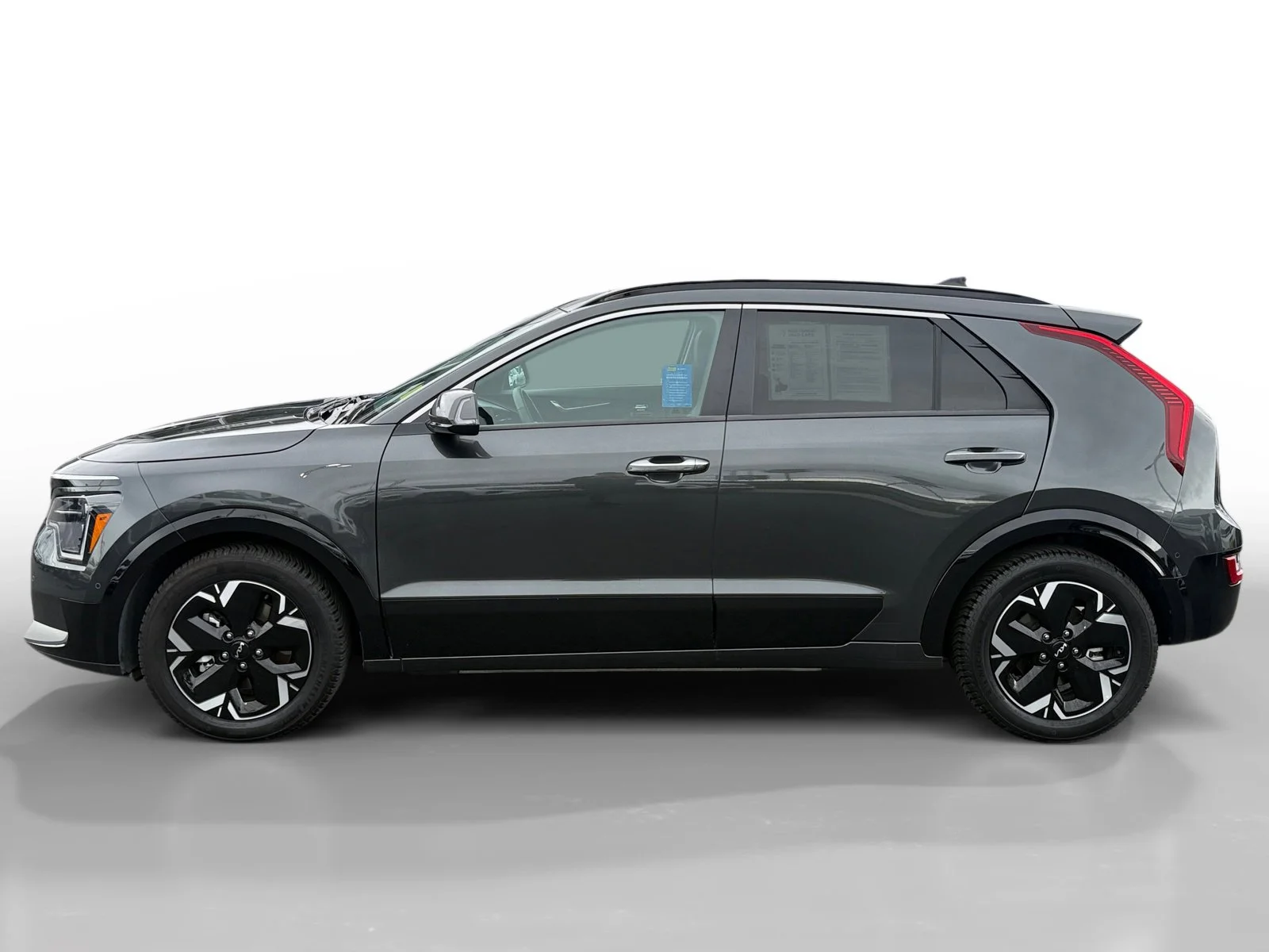 Used 2023 Kia Niro Wave with VIN KNDCT3L11P5048257 for sale in San Jose, CA