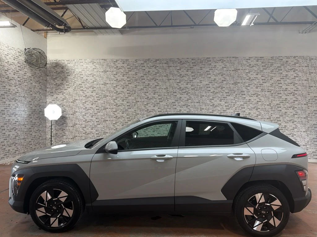Used 2024 Cyber Gray Metallic Hyundai SEL image 4