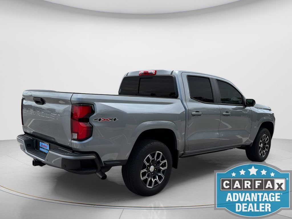 Used 2024 Gray Chevrolet LT image 6