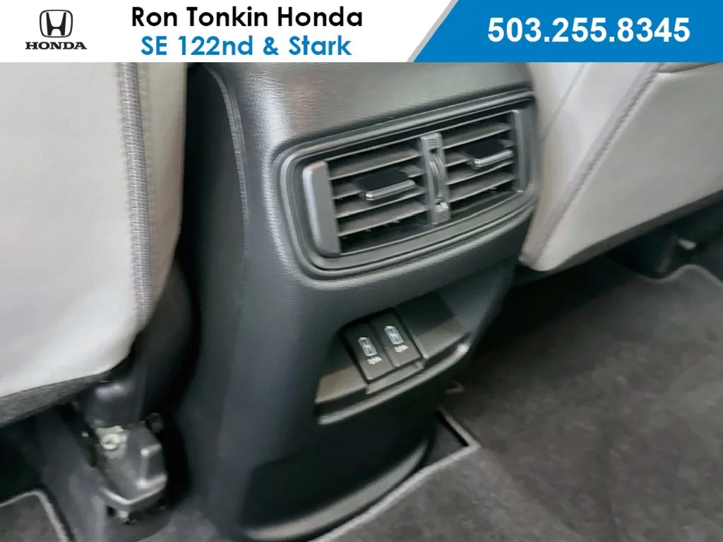 Used 2021  Honda EX-L image 27