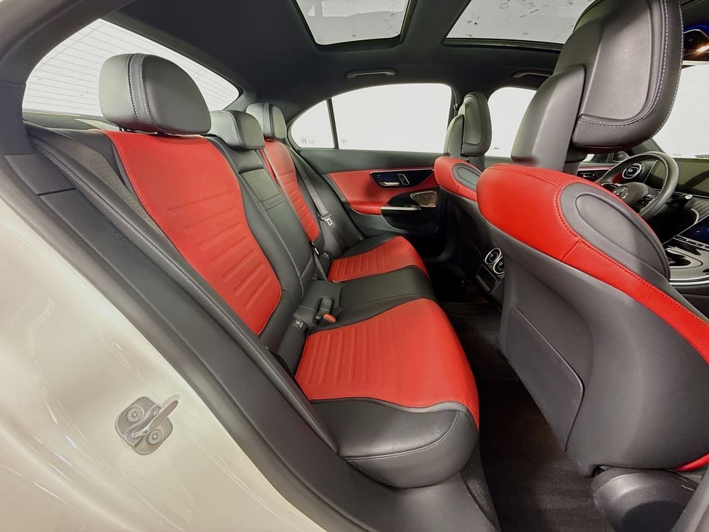 Used 2024  Mercedes-Benz C 300 image 28