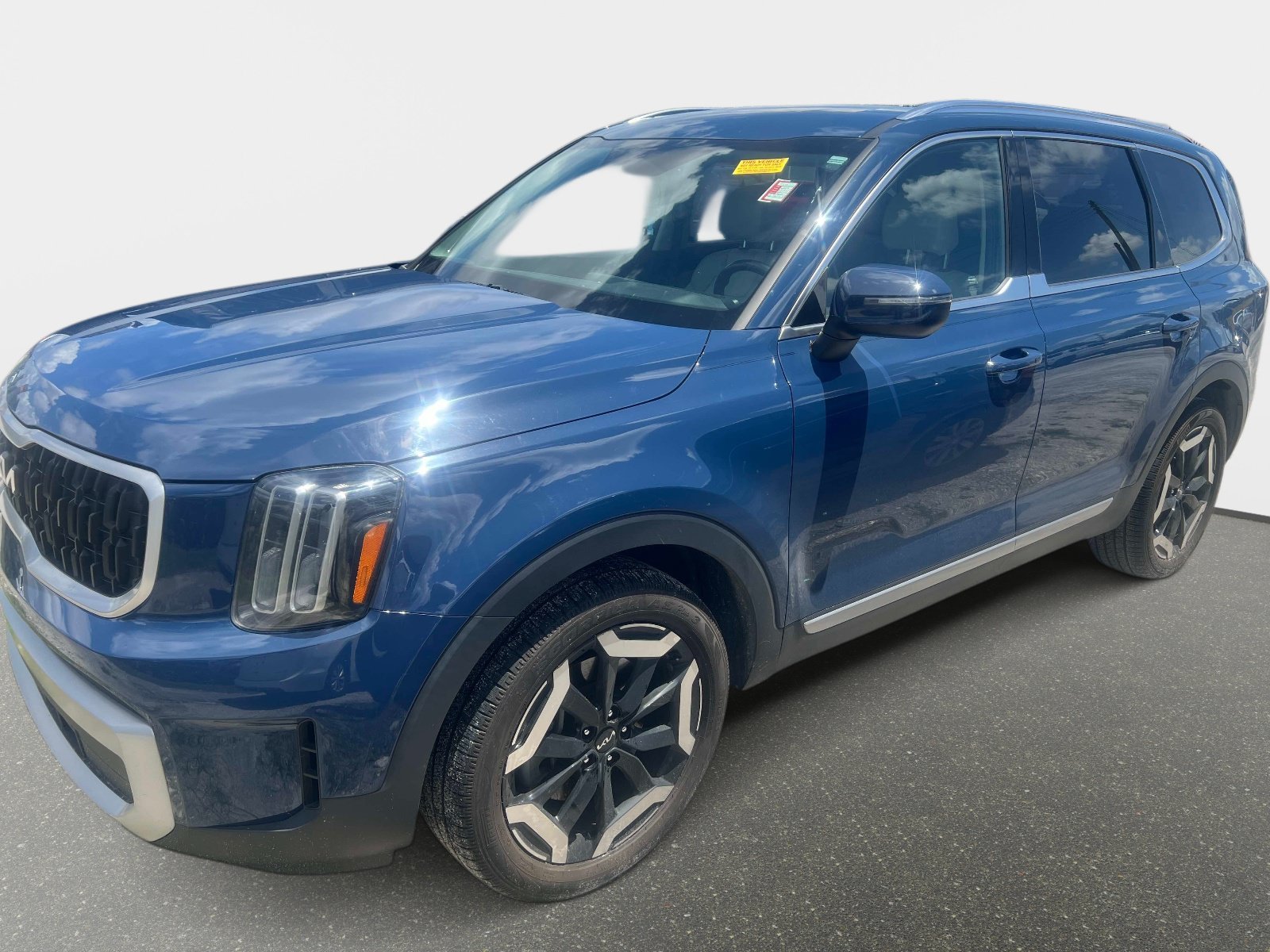 Used 2023 Midnight Lake Blue Kia EX image 1