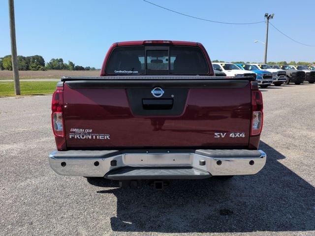 Used 2020 Red Nissan SV image 4