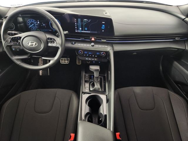 2025 Hyundai Elantra Blue - Photo 18