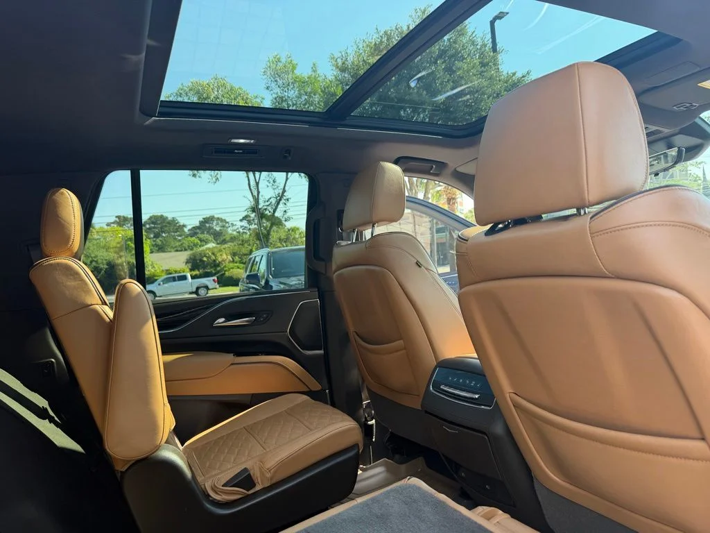 Used 2022 Red Cadillac Premium Luxury image 15