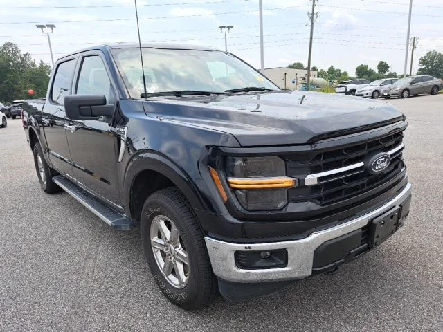 Used 2025 Black Ford XLT image 1
