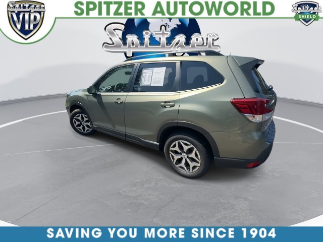 Used 2021 Green Subaru Premium image 7
