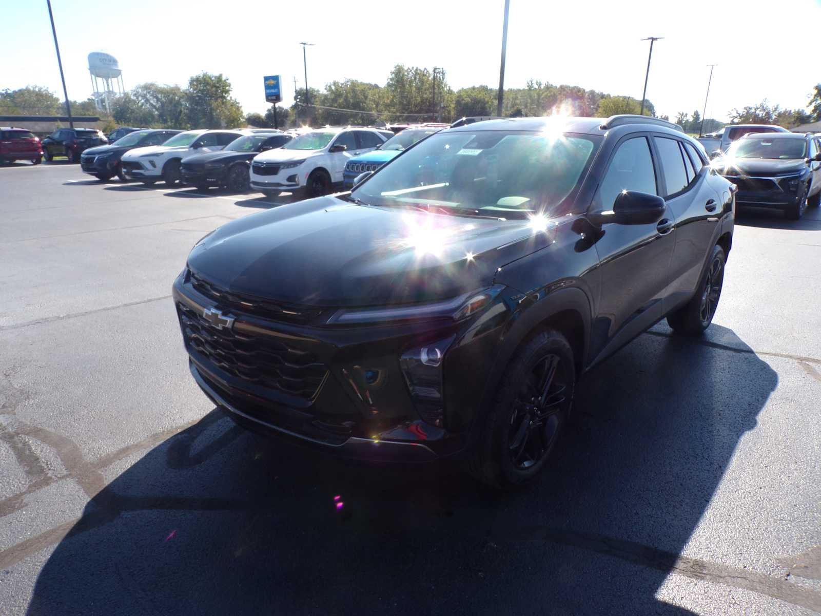 New 2026 Mosaic Black Metallic Chevrolet ACTIV image 7