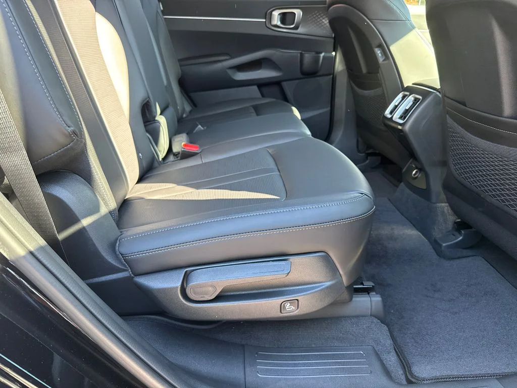 New 2026 Black Kia EX image 15