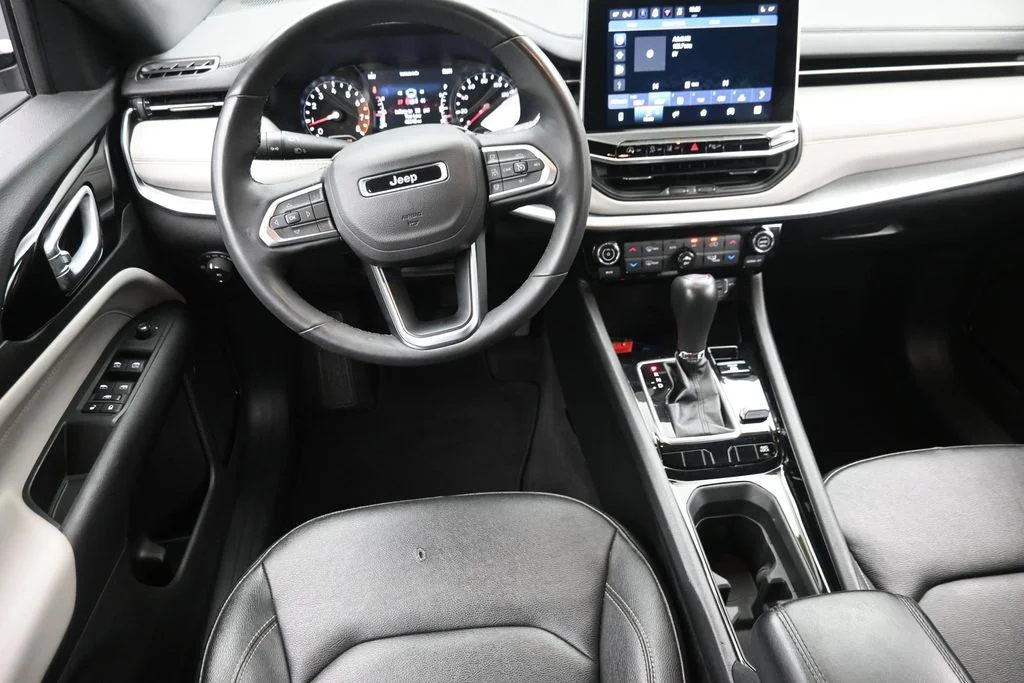 Certified Used 2025 White Jeep Limited image 14