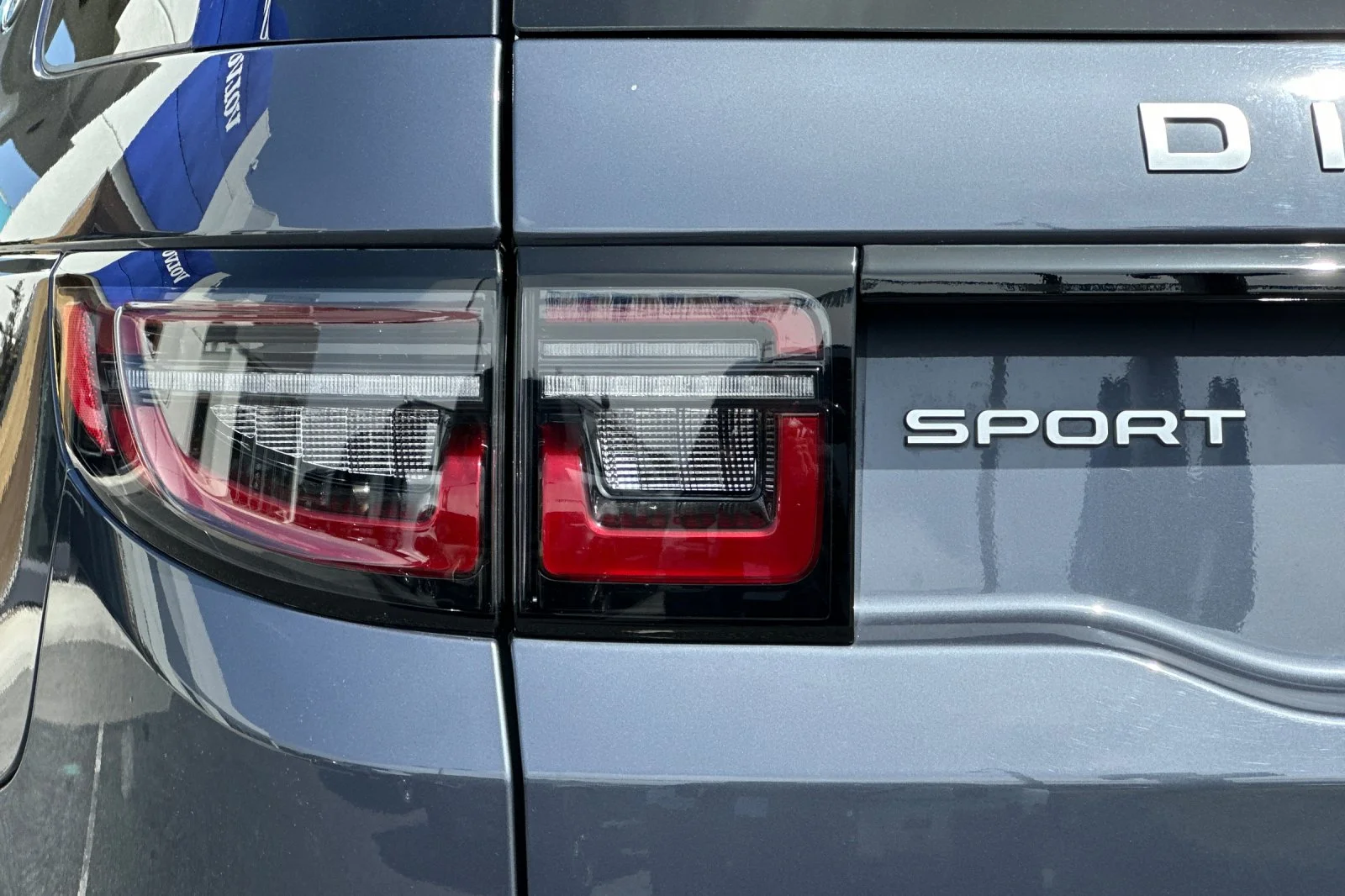 Used 2024 Blue Land Rover S image 36