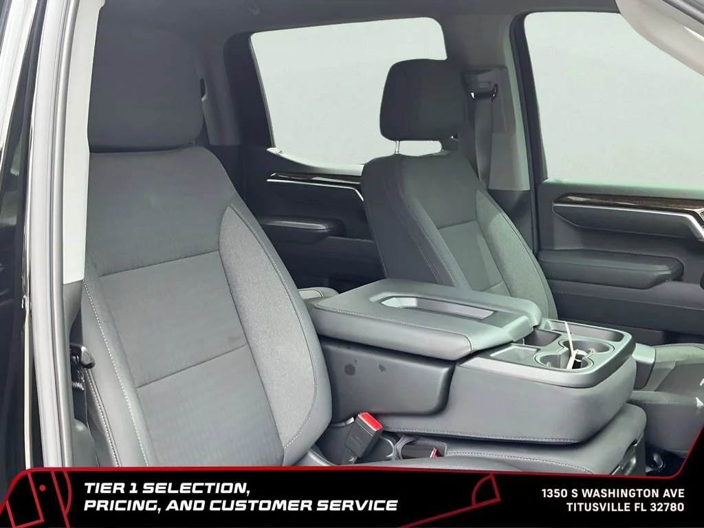 Used 2025 Onyx Black GMC Elevation image 20